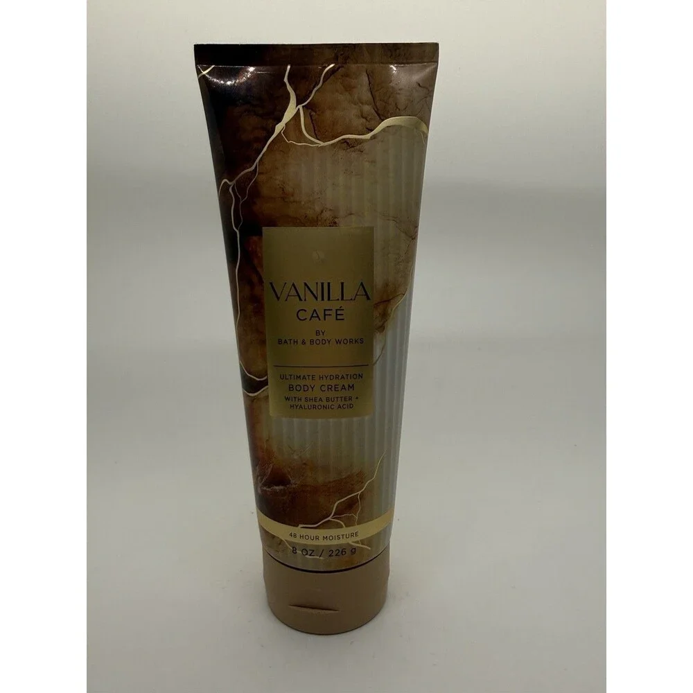 Bath & Body Works VANILLA CAFE BODY CREAM ULTIMATE HYDRATION 8 FLOZ / 226 ML NEW